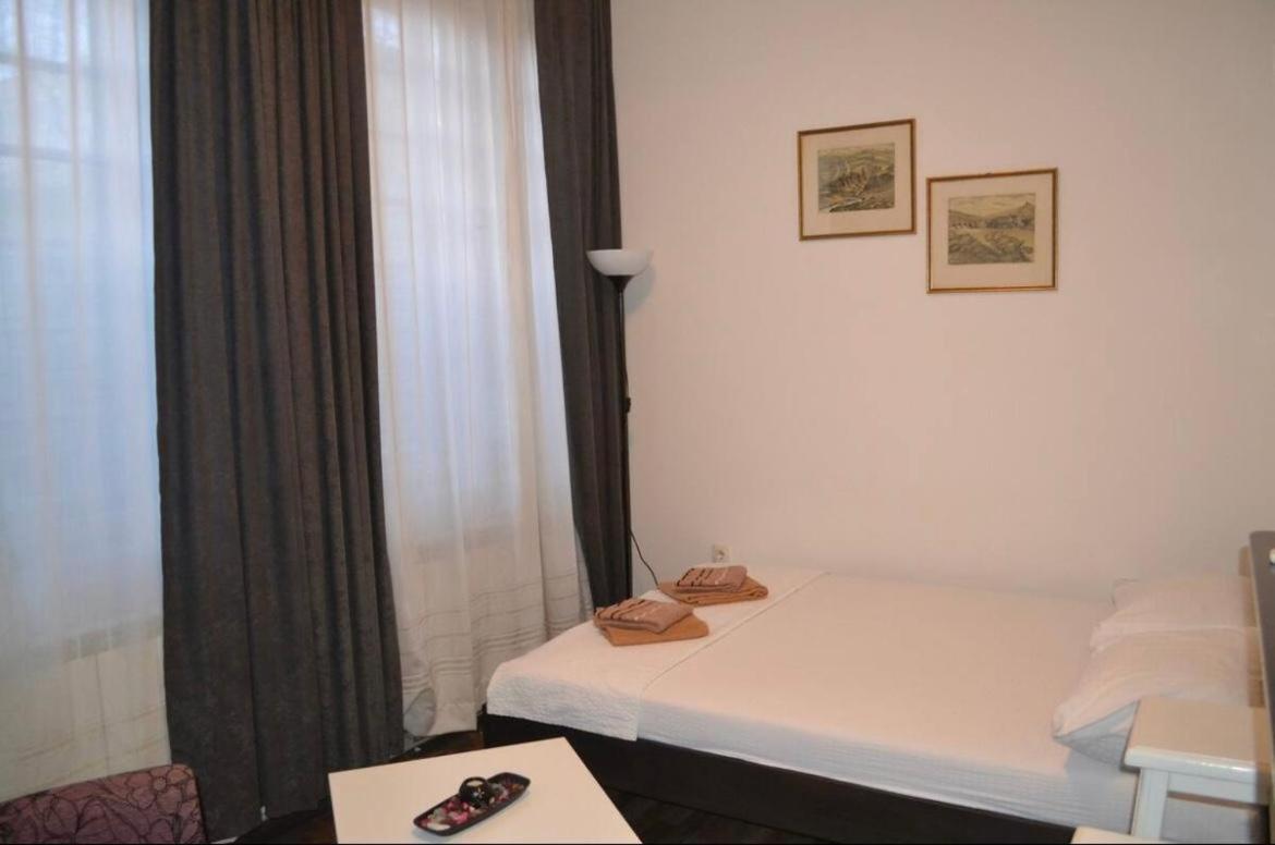 Belgradecity Center-Lekic Apart 1 Belgrado Exterior foto